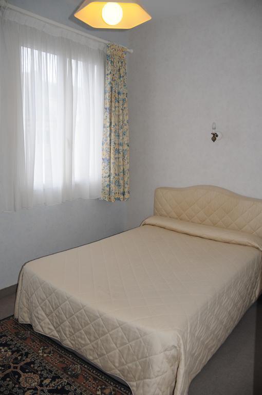 Hotel De Touraine Saint-Nazaire  Cameră foto
